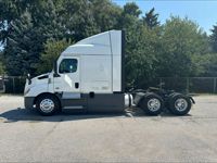 2022 Freightliner CASCADIA 116