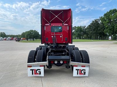 2023 Kenworth T680