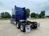 2021 Peterbilt 567