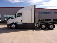 2022 Freightliner CASCADIA 116