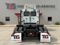 2020 Freightliner CASCADIA 125