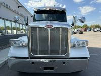 2017 Peterbilt 567