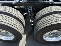 2024 Kenworth T680