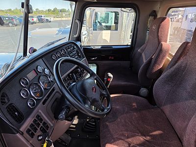 2018 Peterbilt 389
