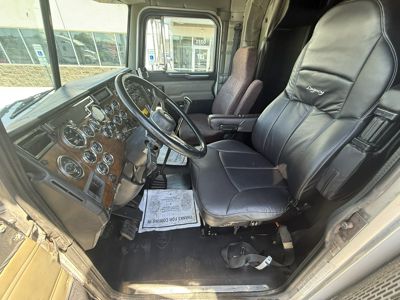 2000 Peterbilt 379