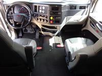 2023 Peterbilt 579
