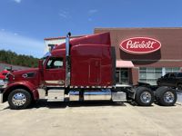 2022 Peterbilt 567