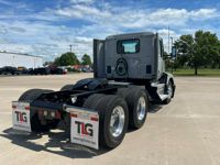 2023 Kenworth T680