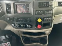 2023 Peterbilt 567