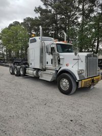 2022 Kenworth W900B