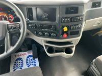 2023 Peterbilt 579