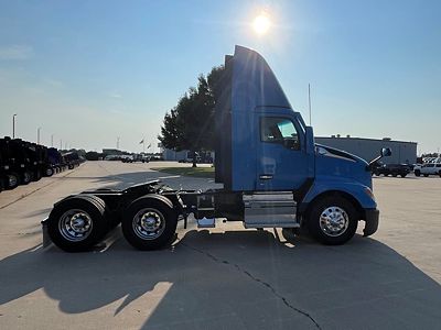 2023 Kenworth T680