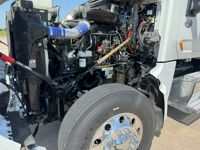 2022 Peterbilt 567