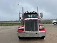 2021 Peterbilt 389