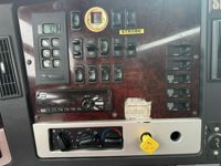 2020 Freightliner SD122