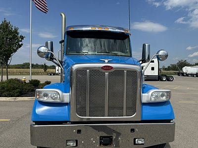 2021 Peterbilt 567