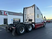 2023 Peterbilt 579