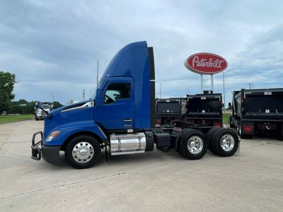 2023 Kenworth T680