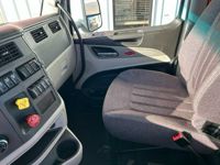 2023 Peterbilt 579