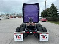 2022 Peterbilt 579