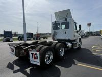 2019 Freightliner CASCADIA 125