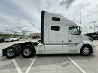 2021 Volvo VNL64T760
