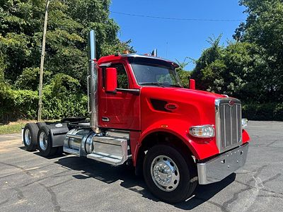 2022 Peterbilt 567