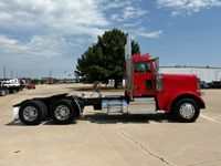 2021 Peterbilt 389