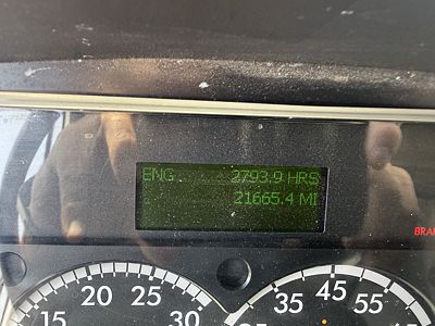 2021 Freightliner M2