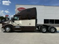 2022 Peterbilt 579