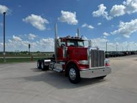 2020 Peterbilt 389