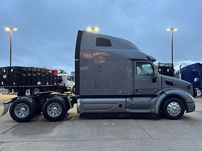 2021 Peterbilt 579