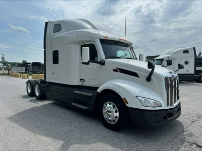 2022 Peterbilt 579
