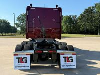 2023 Peterbilt 389