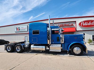 2017 Peterbilt 389