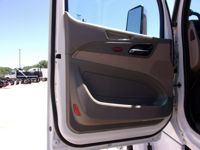 2021 Peterbilt 567