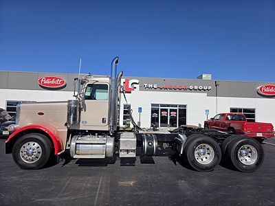 2018 Peterbilt 389