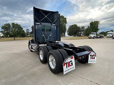 2023 Kenworth T680