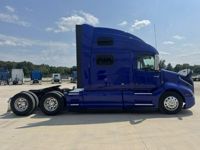 2022 Volvo VNL64T860