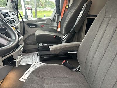 2021 Peterbilt 579