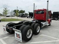 2020 Peterbilt 389