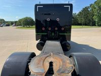 2023 Peterbilt 567