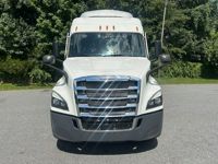 2022 Freightliner CASCADIA 116