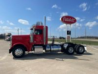 2019 Peterbilt 389
