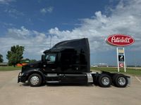 2022 Peterbilt 579