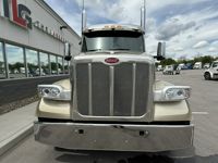 2023 Peterbilt 567