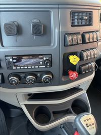 2022 Peterbilt 567
