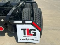 2021 Freightliner CASCADIA 116