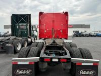2023 Peterbilt 389