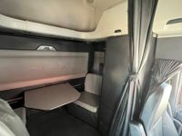 2022 Freightliner CASCADIA 126
